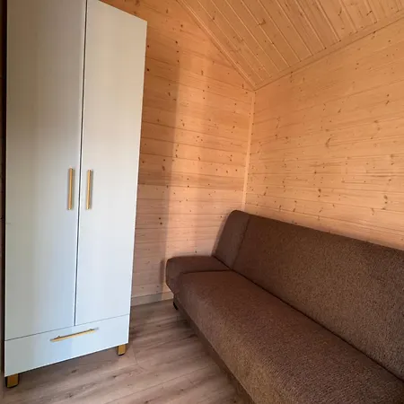 Letniskowe Na Wzgorzu Ferienhaus